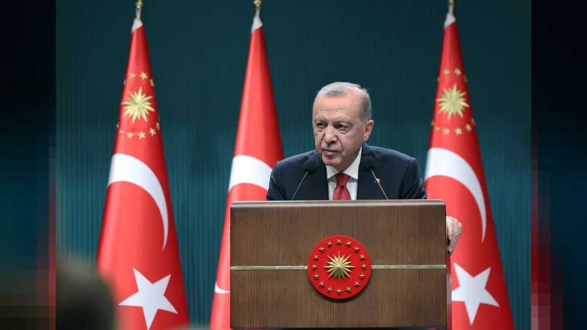 Cumhurbaşkanı Erdoğan Topkapı Sarayı Darphane-i Amire Müzeleri'nin açılışını yapıyor