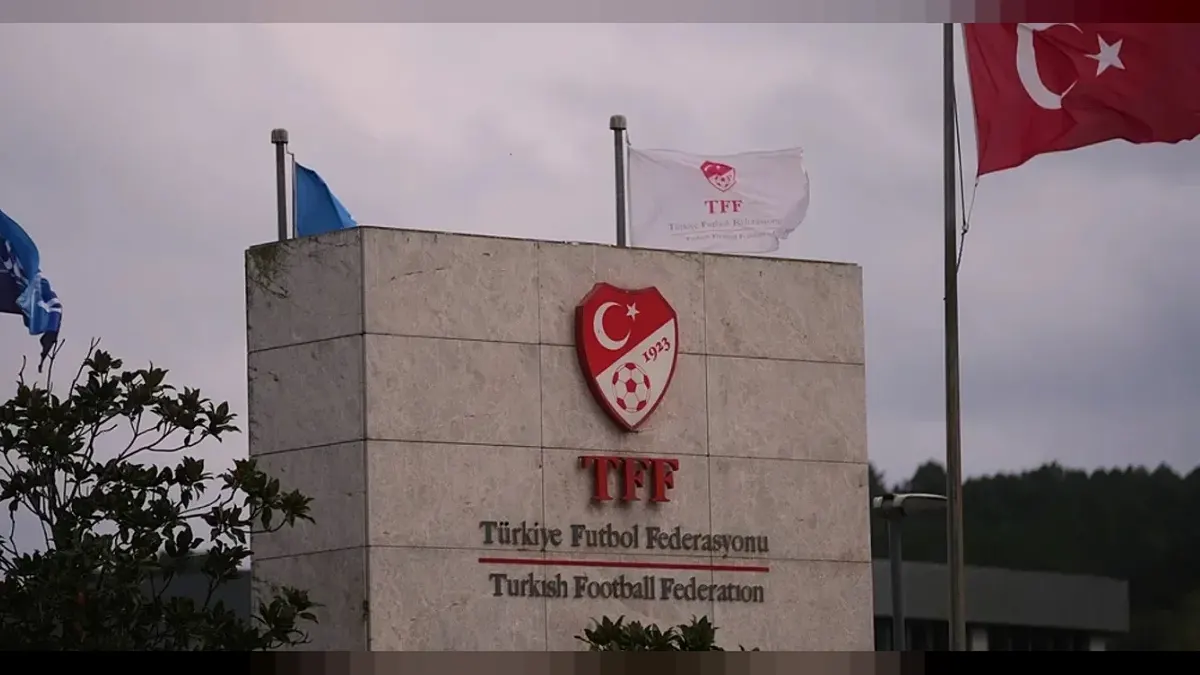 2027 UEFA Konferans Ligi Finali için İstanbul'da hazırlık toplantıları yapıldı