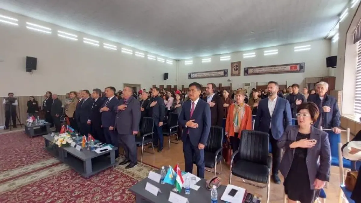 Kırgızistan'da 6. Uluslararası Türk Dünyası İletişim ve Sanat Sempozyumu düzenlendi